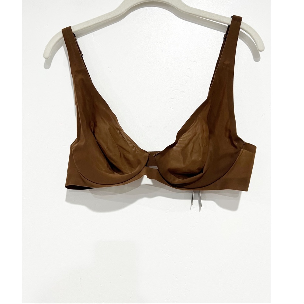 NWOT Skims Bra